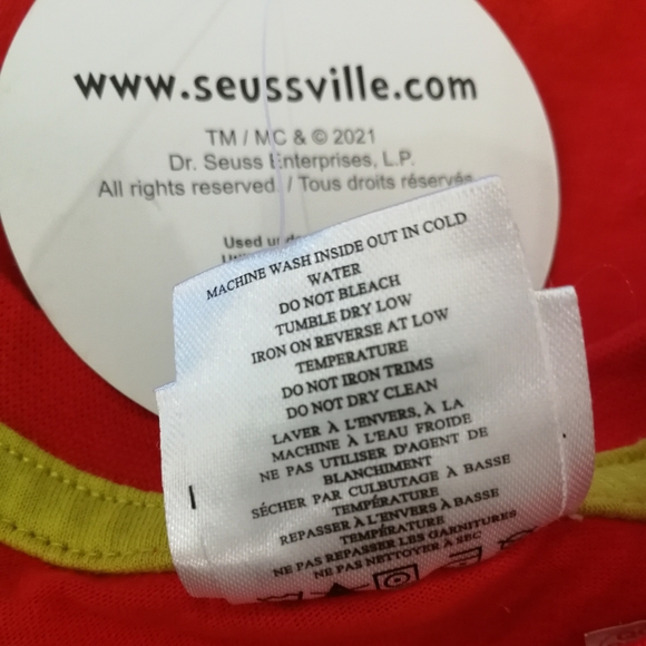 🆕 XS long sleeve red green Grinch Seuss lightweight top Cottont-shirt - Picture 3 of 6